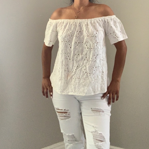 True Religion Tops - TRUE RELIGION small